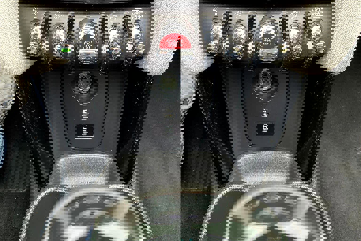 Certified 2023 MINI Cooper S image 32