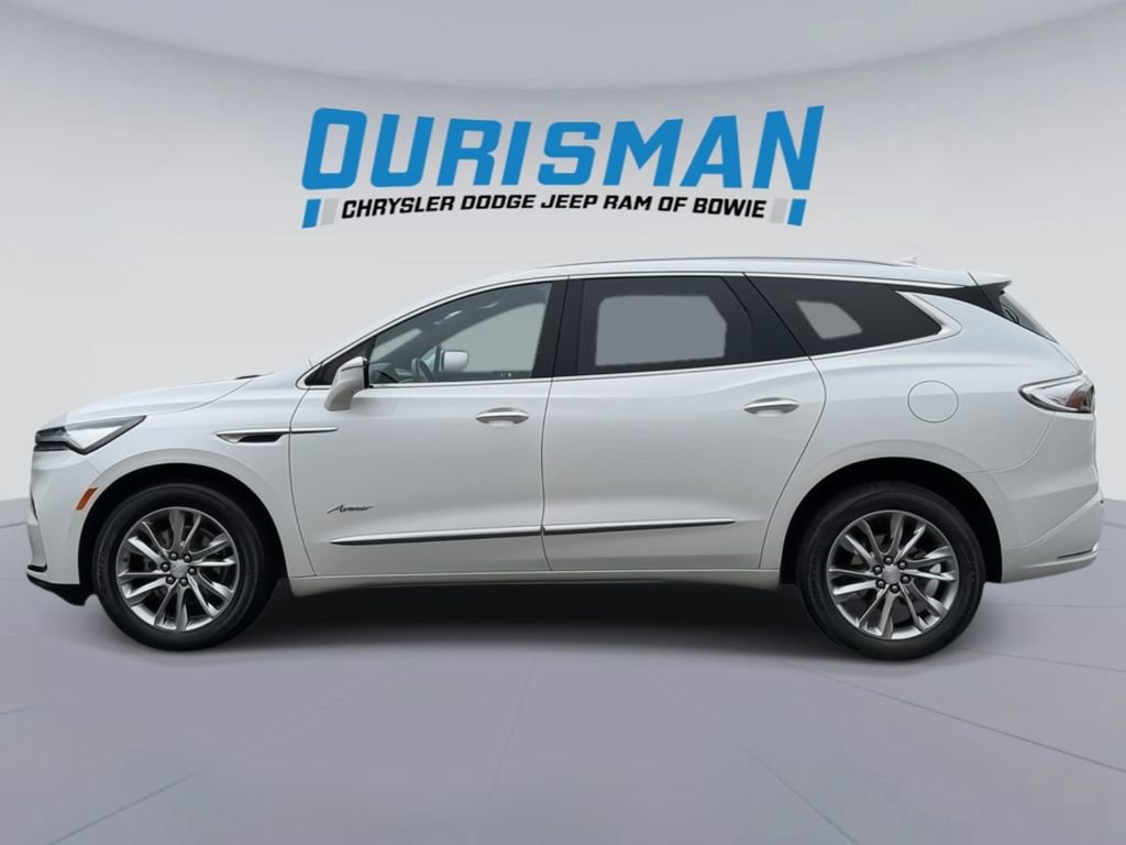 Used 2022 Buick Enclave Avenir w/ Avenir Technology Package image 3