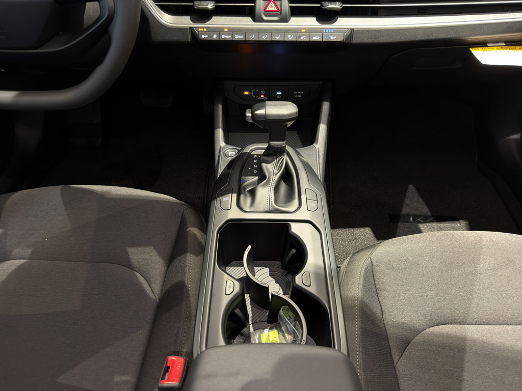 New 2026 Kia K4 FWD image 17