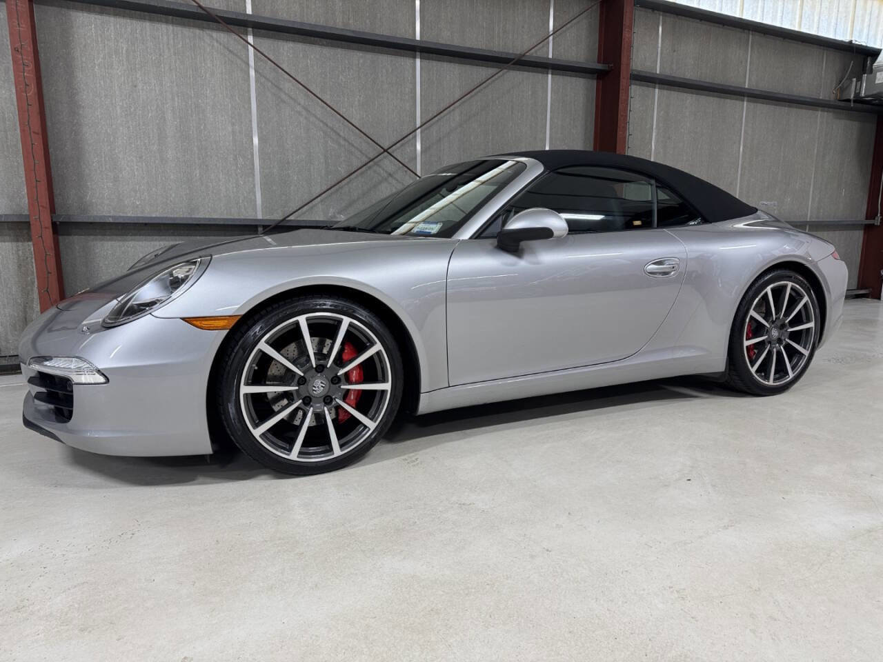 Used 2014 Porsche 911 Carrera S image 32