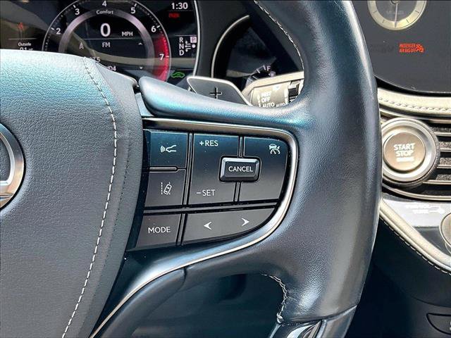 Used 2022 Lexus LS 500 w/ Interior Upgrade Package RWD image 21