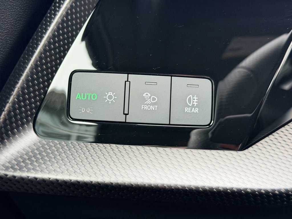 Used 2024 Audi RS 3 image 40