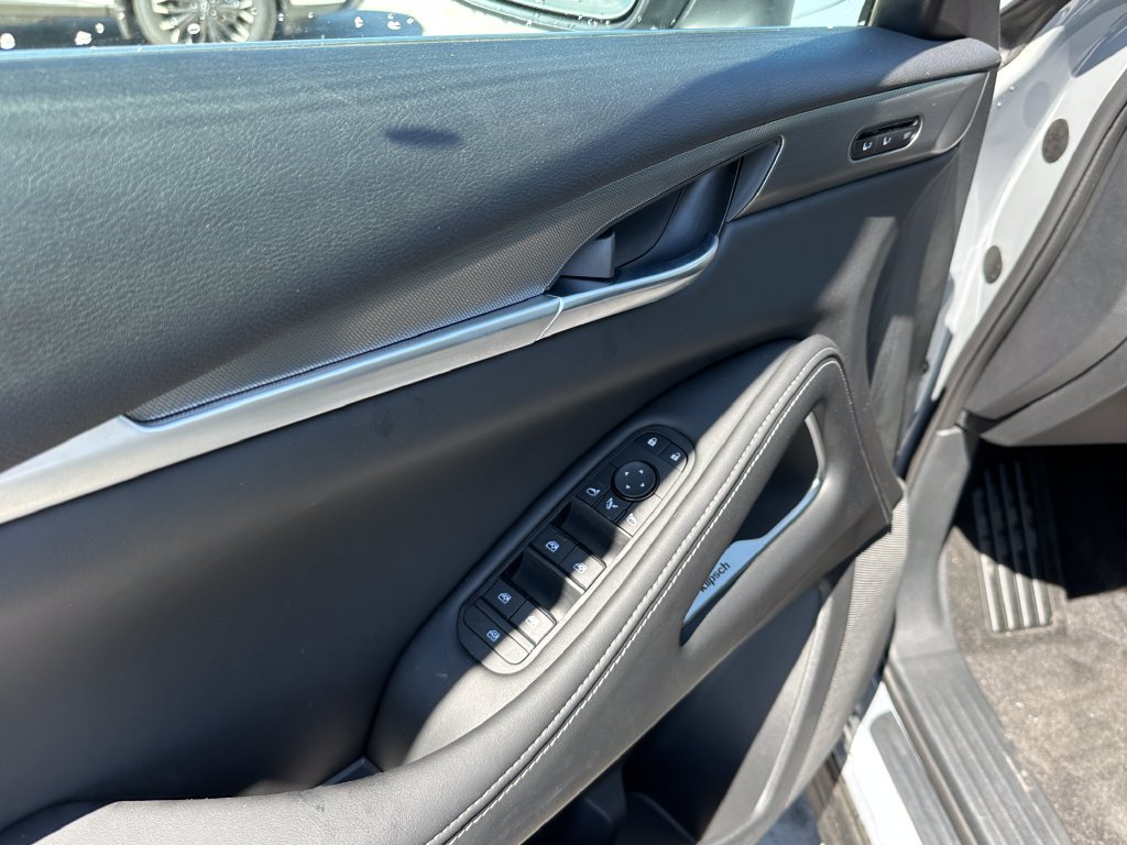 New 2027 INFINITI QX60 Luxe w/ Cargo Package FWD image 22