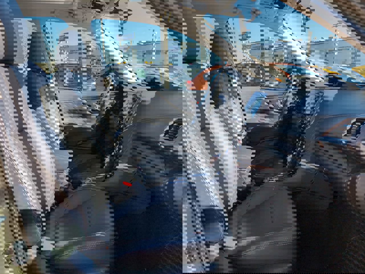 Used 2023 Subaru Forester Touring image 17