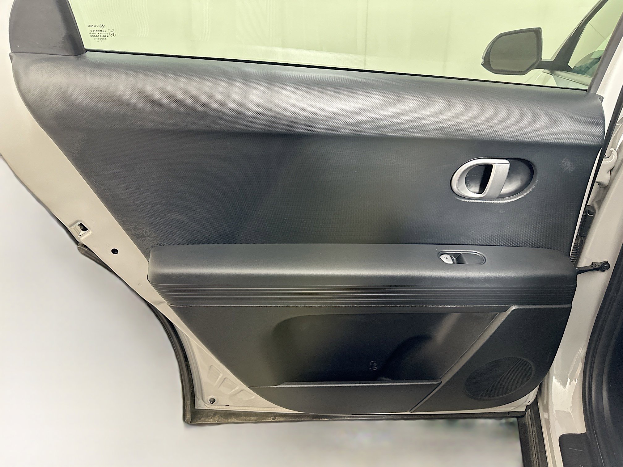 Used 2024 Hyundai Ioniq 5 SE RWD image 26