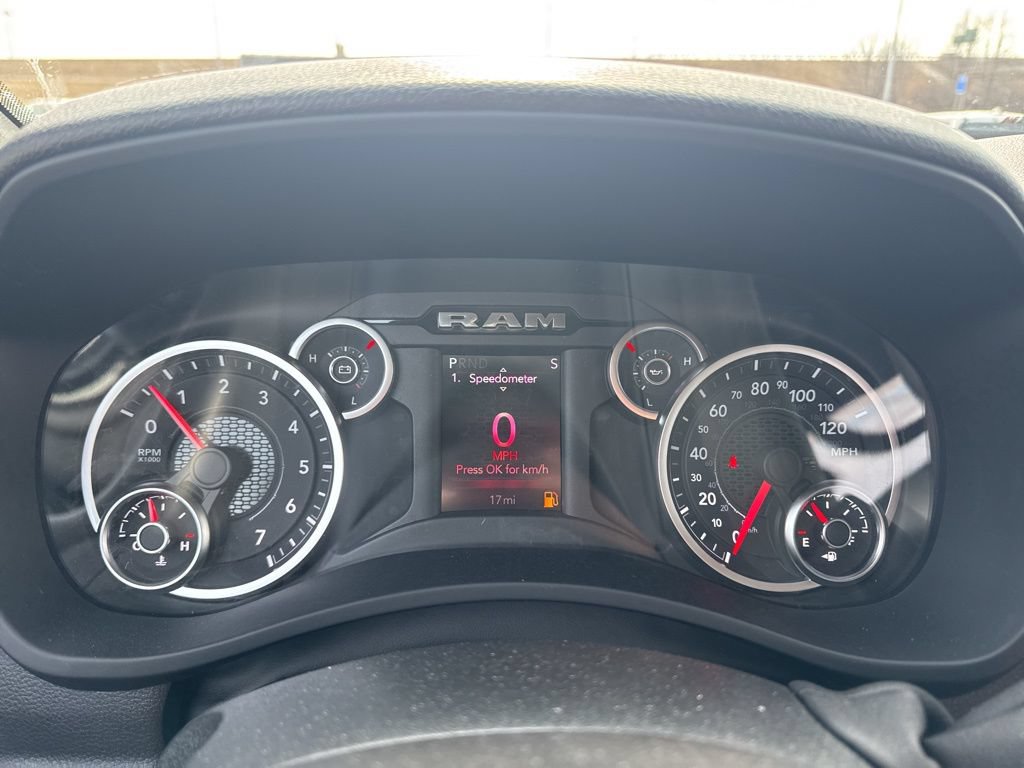 New 2026 RAM 2500 Tradesman AWD/4WD image 15