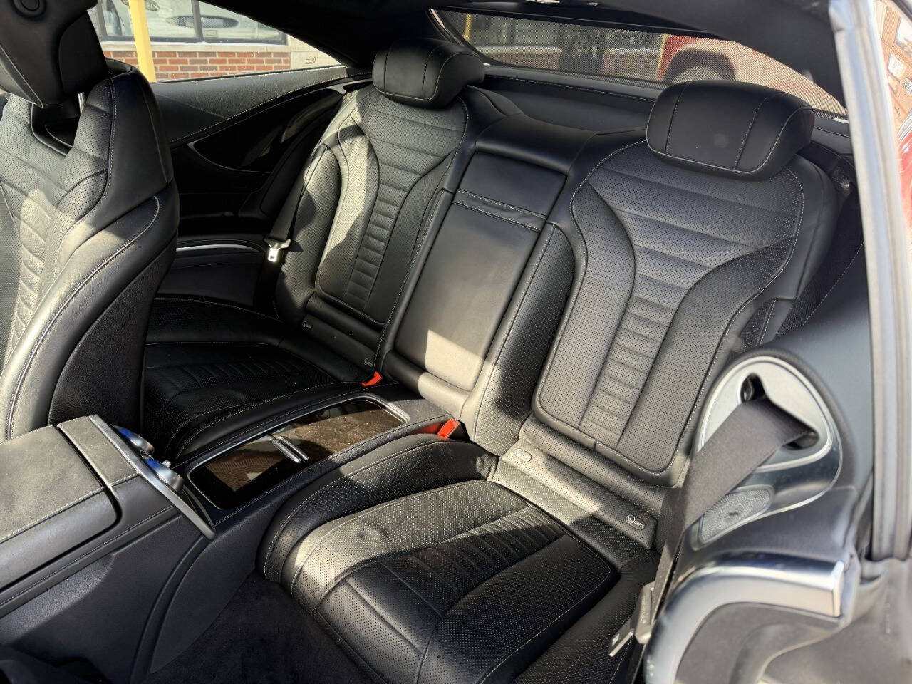 Used 2015 Mercedes-Benz S 550 4MATIC Coupe image 24