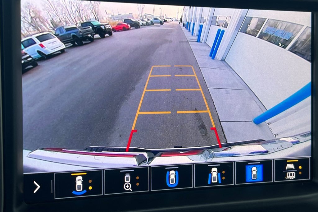 Used 2020 GMC Sierra 2500 Denali w/ Denali Ultimate Package image 16