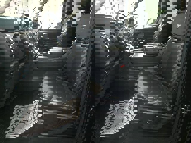 Used 2025 Ford Expedition Platinum image 19