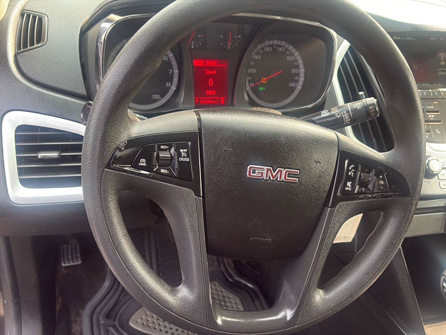 Used 2015 GMC Terrain SLE FWD image 14