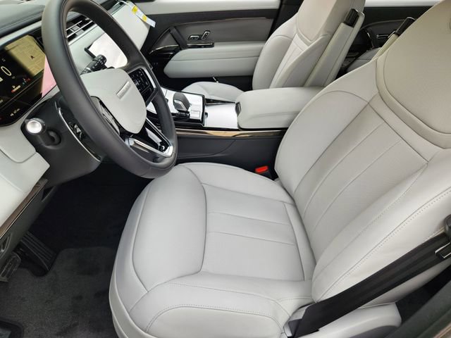 New 2026 Land Rover Range Rover Sport SE image 7