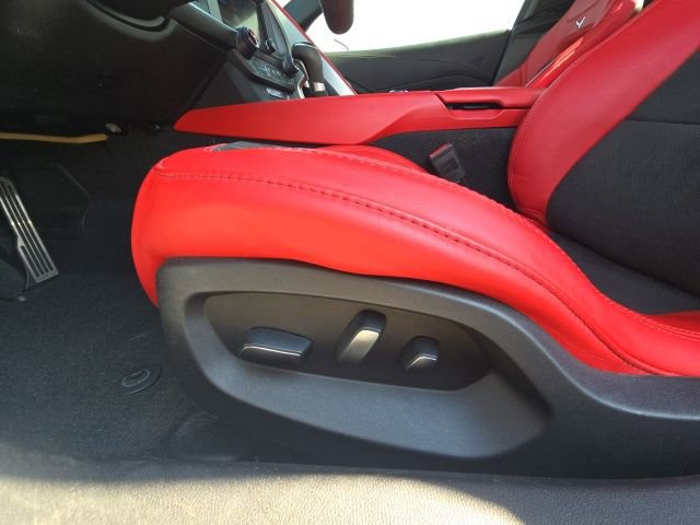 Used 2019 Chevrolet Corvette Stingray Convertible w/ 2LT Preferred Equipment Group image 31