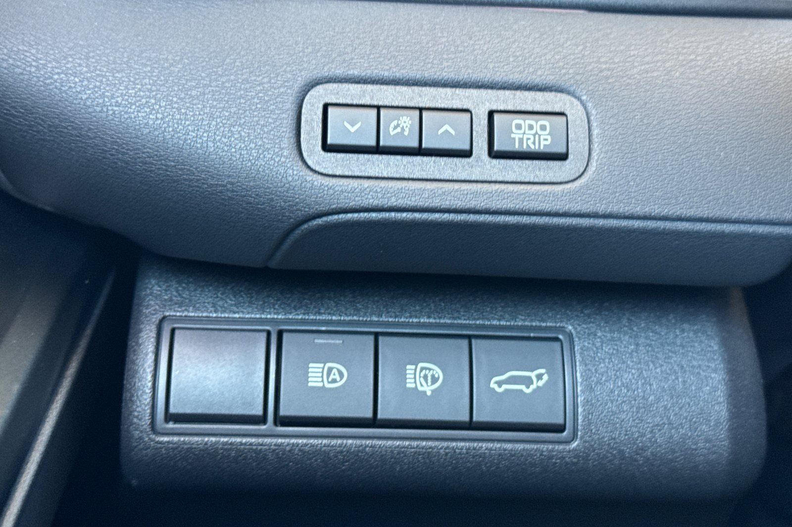 New 2026 Toyota C-HR AWD/4WD image 29