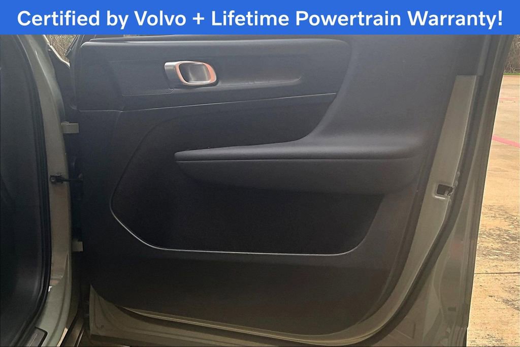 Certified 2023 Volvo C40 P8 Recharge Plus AWD/4WD image 25