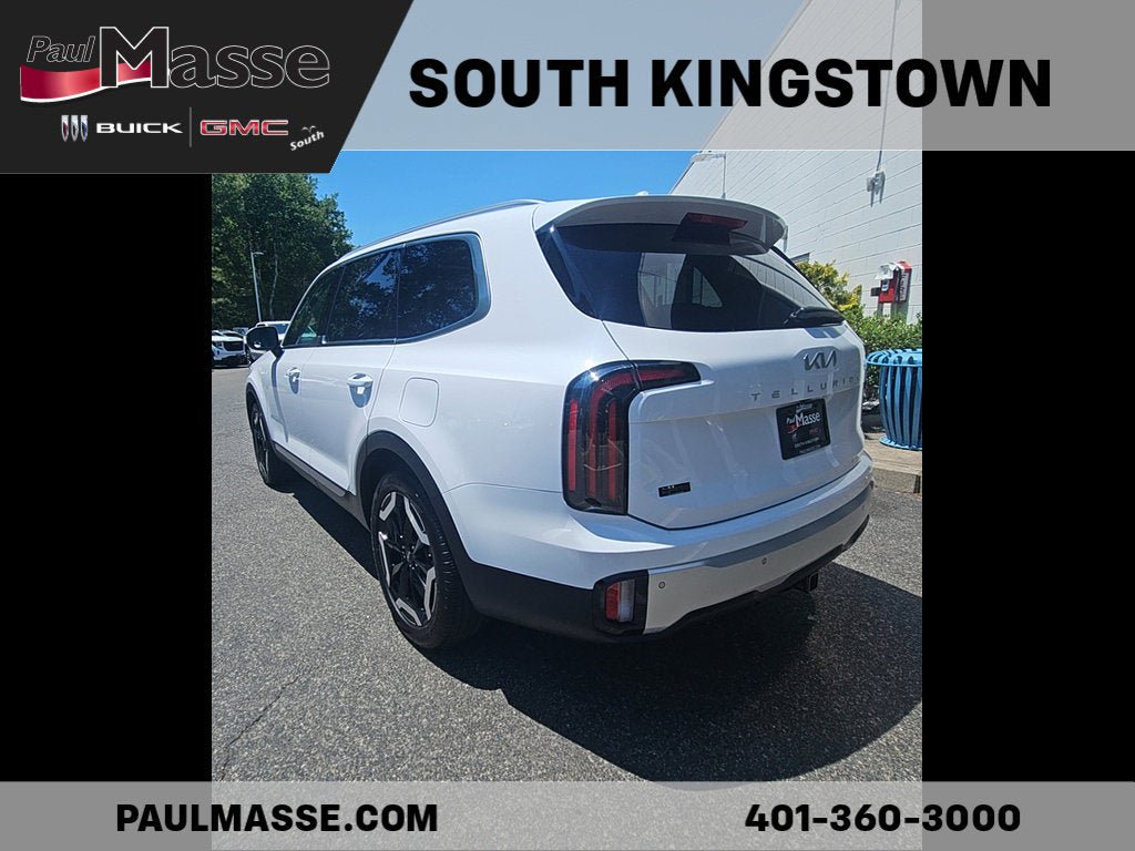 Used 2024 Kia Telluride EX w/ EX Captain's Chair Package AWD/4WD image 5
