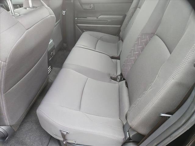 Certified 2026 Toyota Tacoma SR w/ SR Upgrade Package AWD/4WD image 24