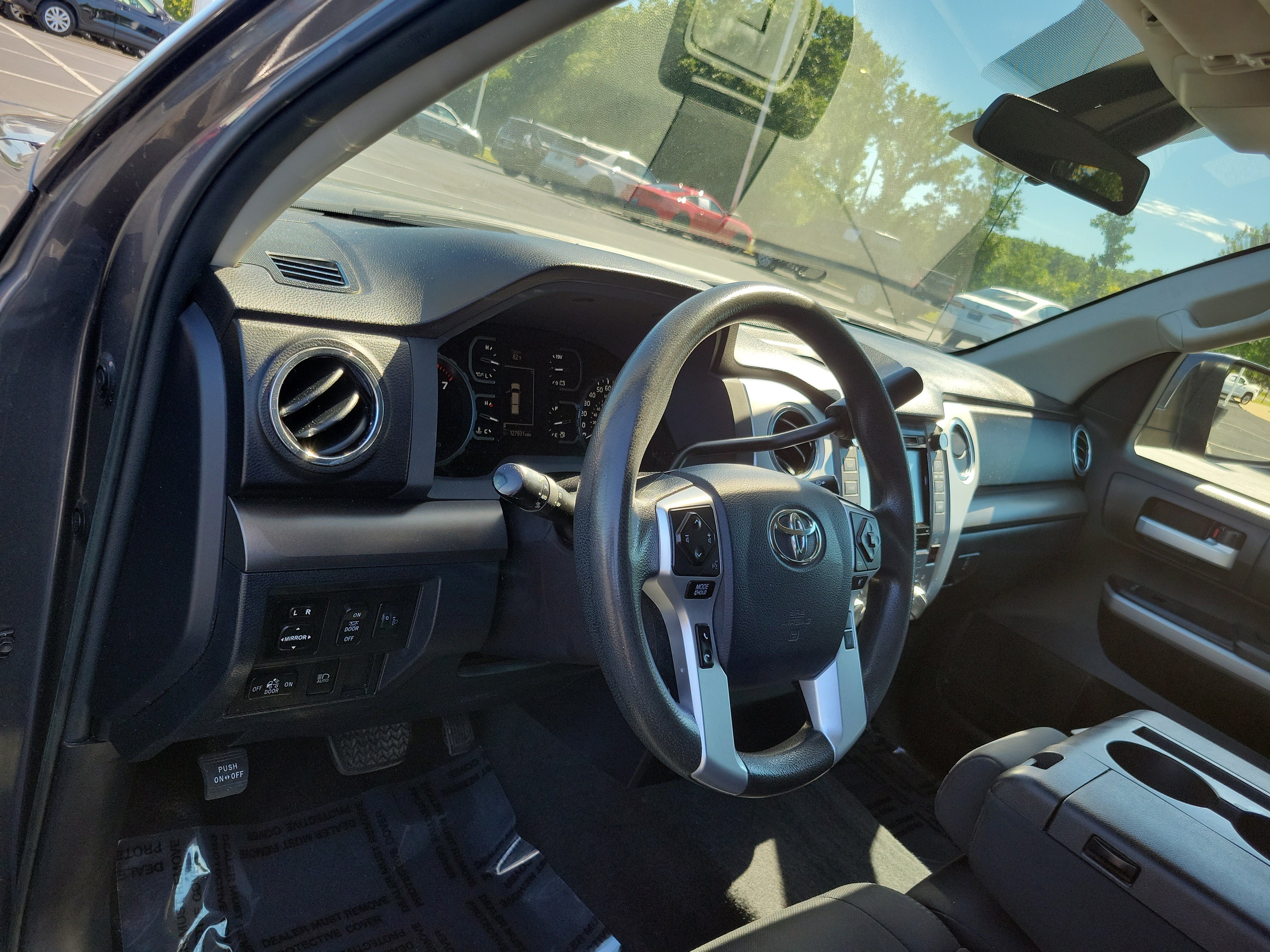 Used 2018 Toyota Tundra SR5 RWD image 18
