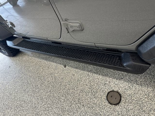 Used 2021 Jeep Wrangler Unlimited Sport image 17