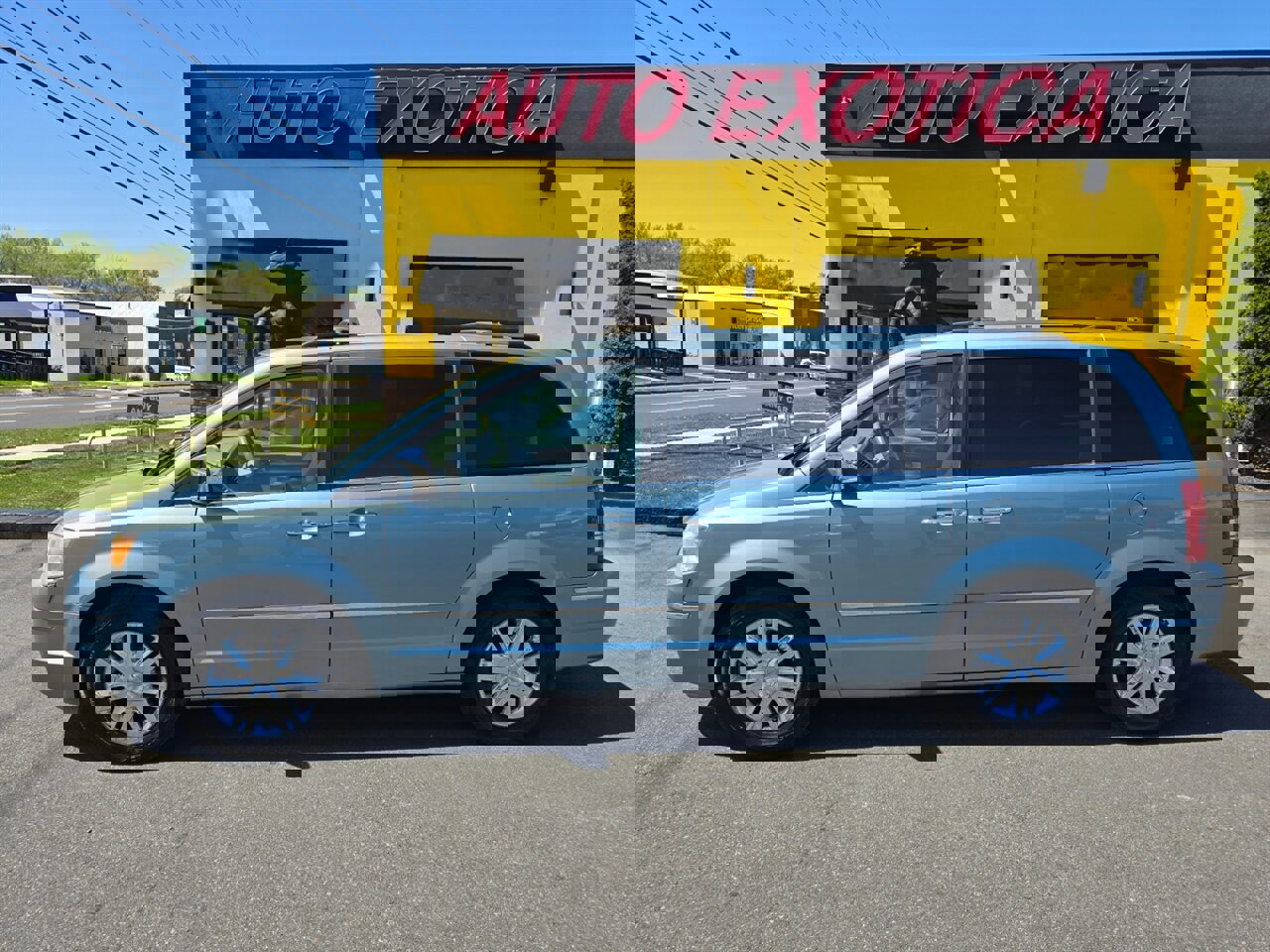 Used 2008 Chrysler Town & Country Limited w/ Trailer Tow Group image 22