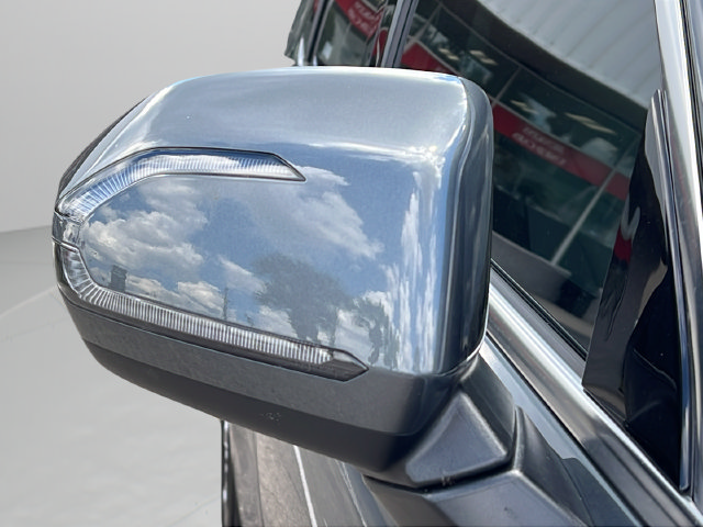 Used 2025 Hyundai Palisade SEL FWD image 35