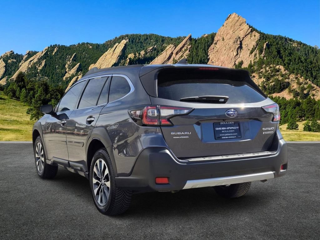 Used 2023 Subaru Outback Touring XT AWD/4WD image 7