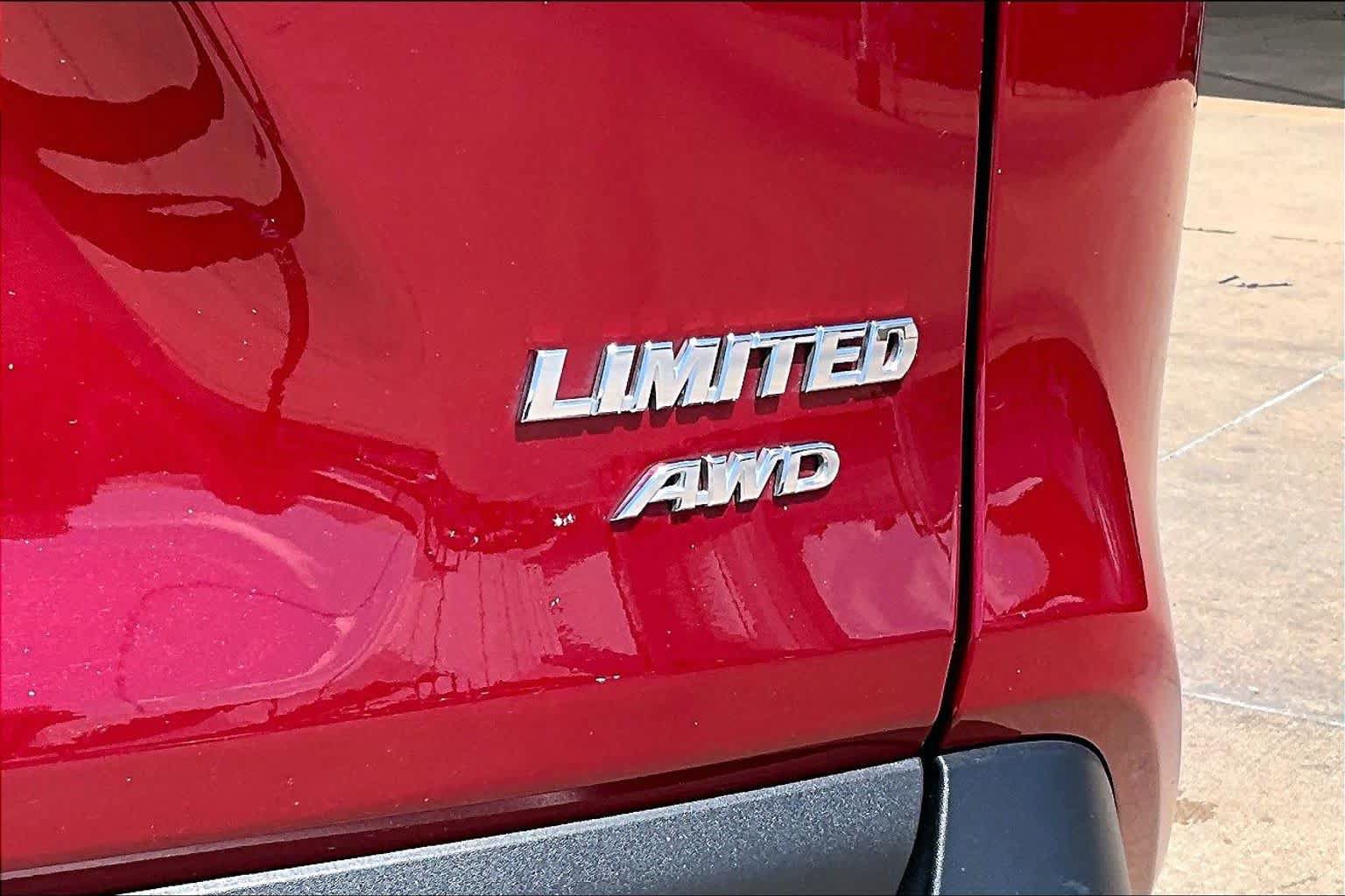 Used 2023 Toyota RAV4 Limited w/ Limited Grade Weather Package AWD/4WD image 30