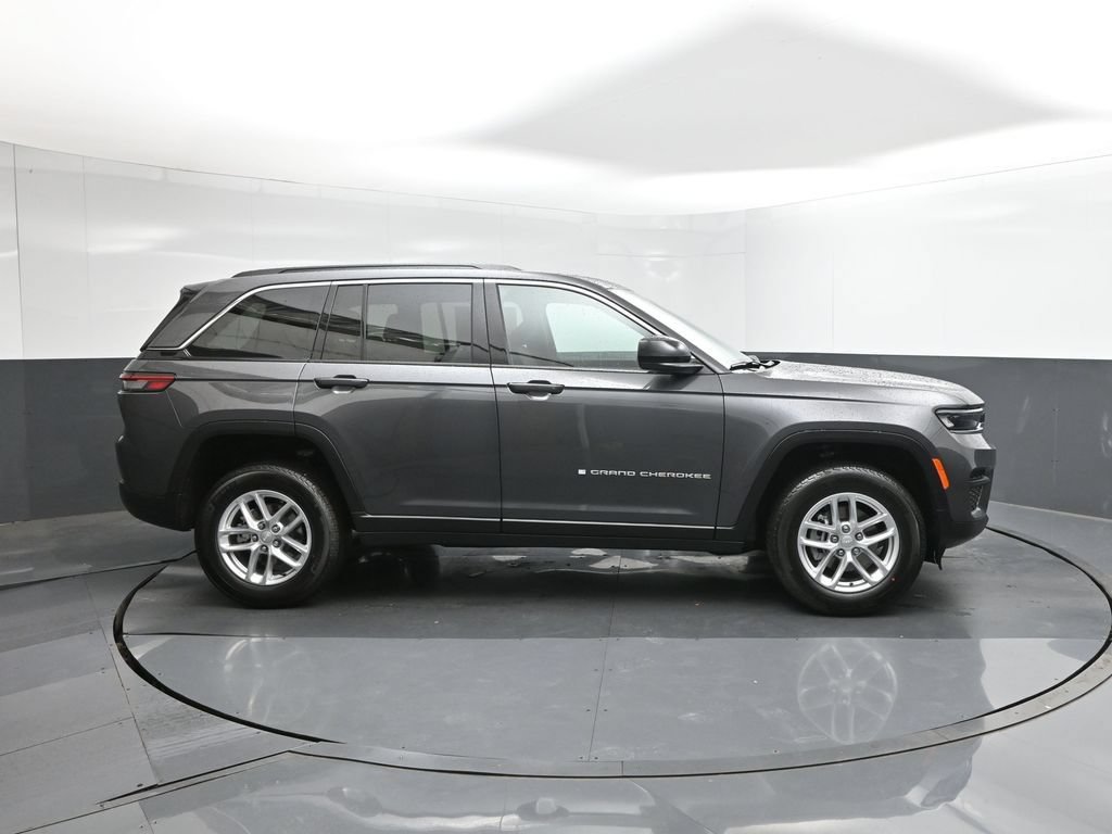 New 2026 Jeep Grand Cherokee Laredo RWD image 15