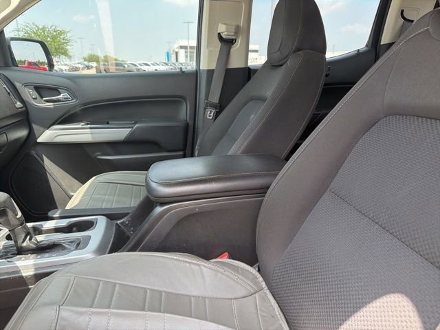 Used 2018 Chevrolet Colorado LT w/ LT Convenience Package RWD image 14