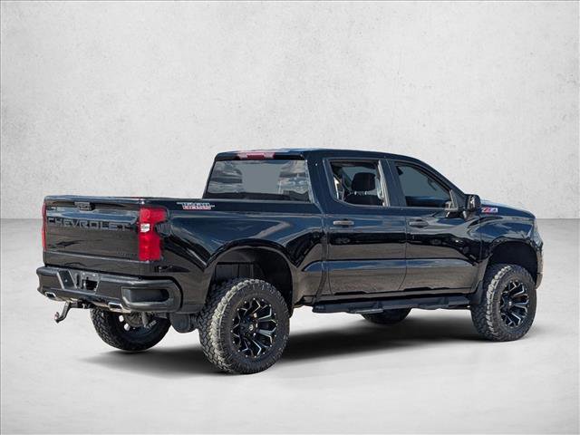 Used 2022 Chevrolet Silverado 1500 Custom Trail Boss w/ LPO, Dark Essentials Package image 5