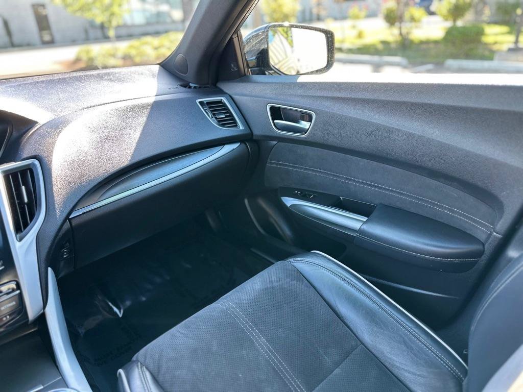 Used 2019 Acura TLX w/ Technology & A-SPEC Package FWD image 11