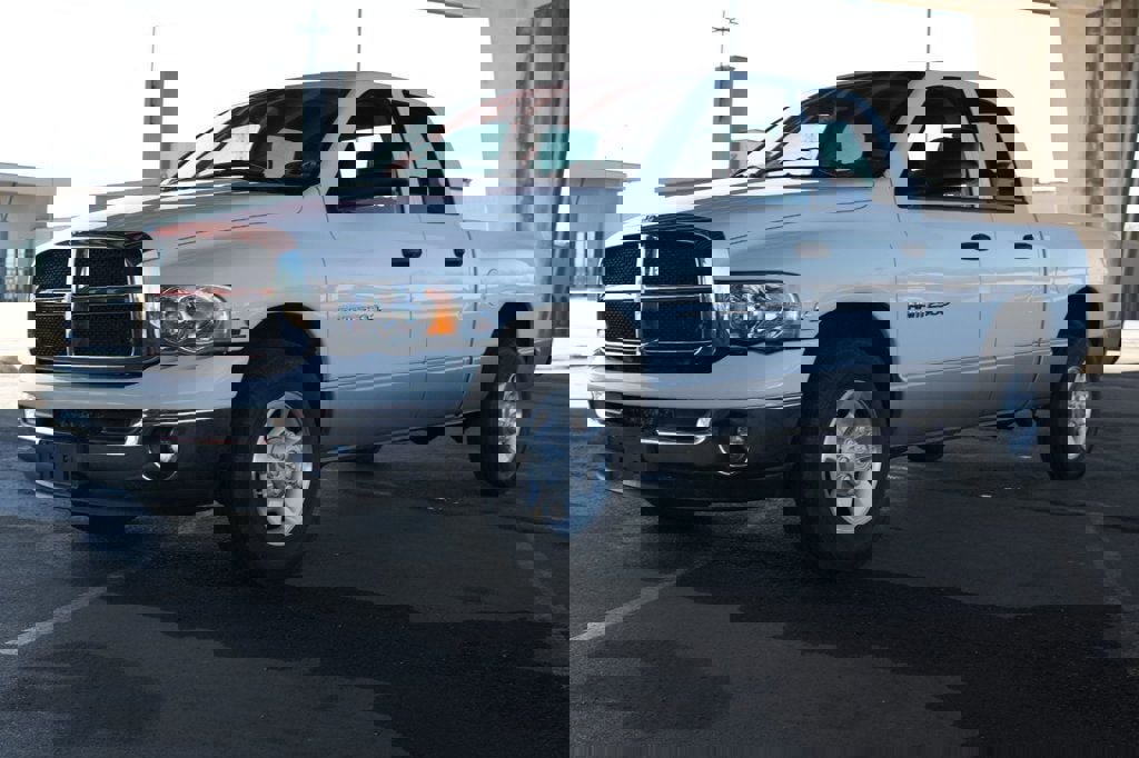 Used 2004 Dodge Ram 2500 Truck SLT w/ Trailer Tow Group image 2