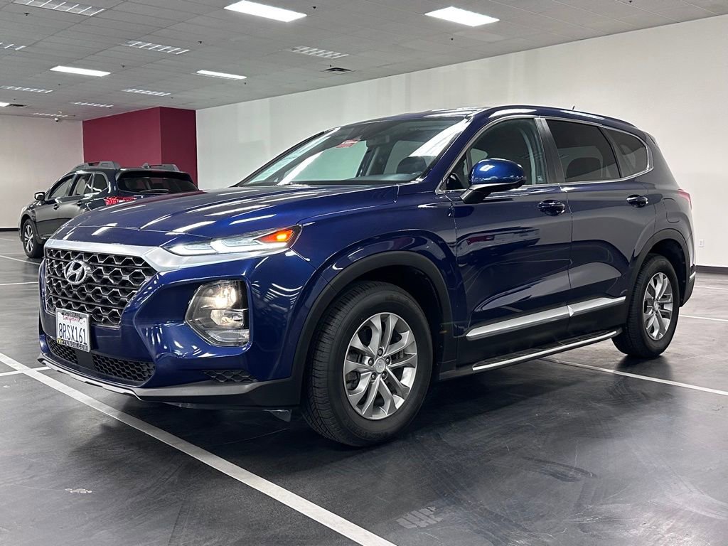Used 2020 Hyundai Santa Fe SE image 3
