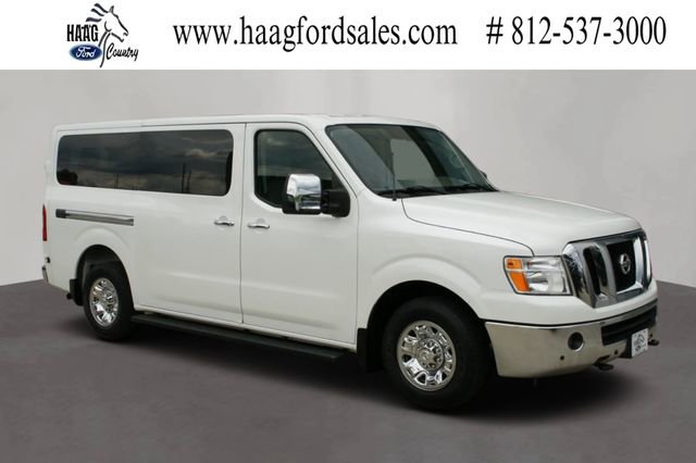 Used 2019 Nissan NV 3500 SL RWD image 1