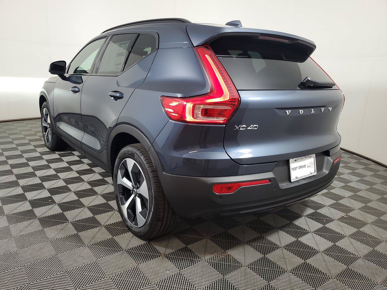 New 2026 Volvo XC40 B4 Core w/ Protection Package Premier FWD image 4