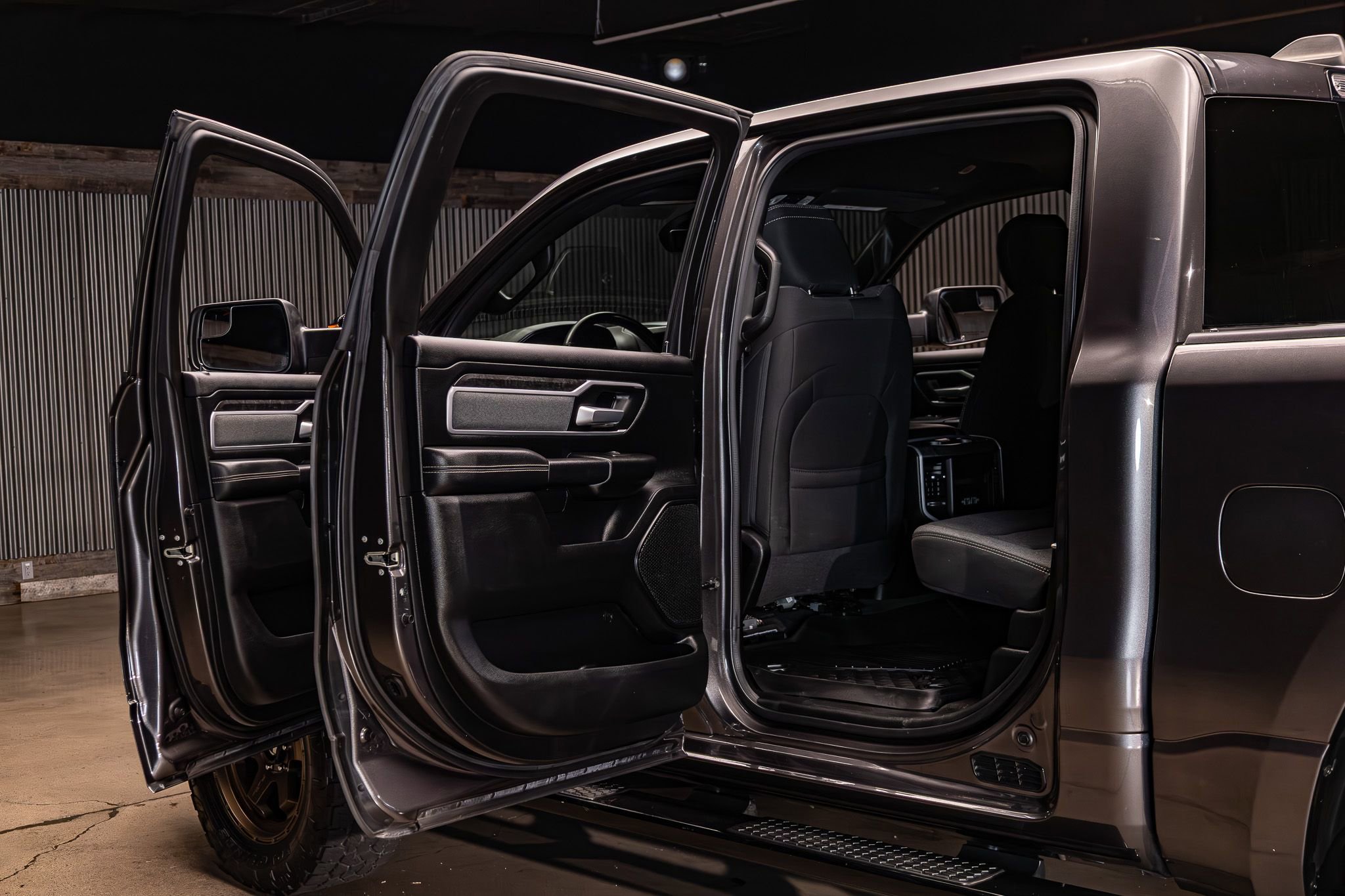 Used 2021 RAM 1500 Big Horn image 30