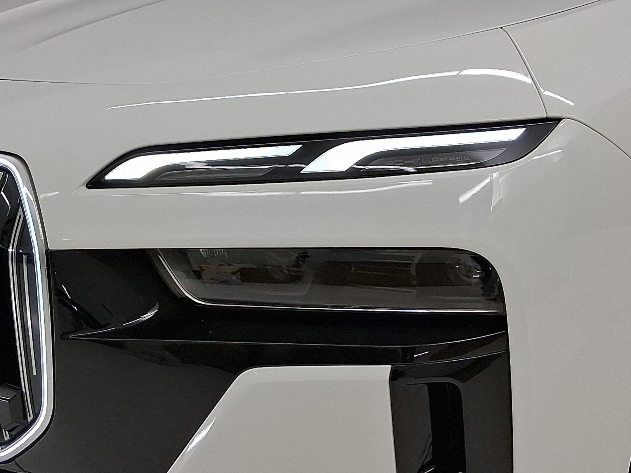 Used 2023 BMW 740i RWD image 12