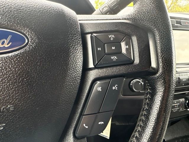 Used 2015 Ford F150 XLT w/ Equipment Group 302A Luxury AWD/4WD image 21