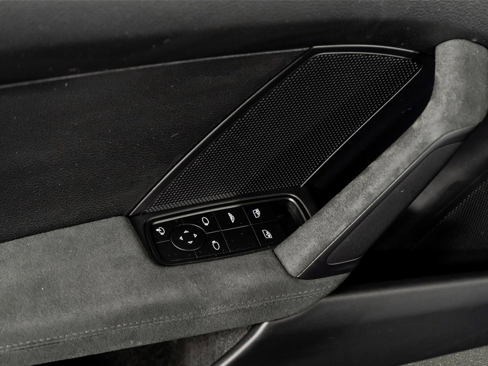 Used 2023 Porsche 911 Carrera 4 GTS image 44