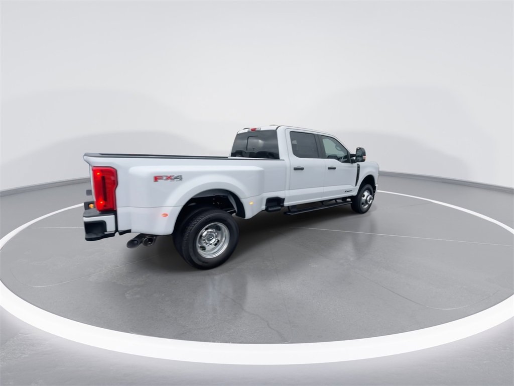 New 2026 Ford F350 XL w/ STX Appearance Package image 8