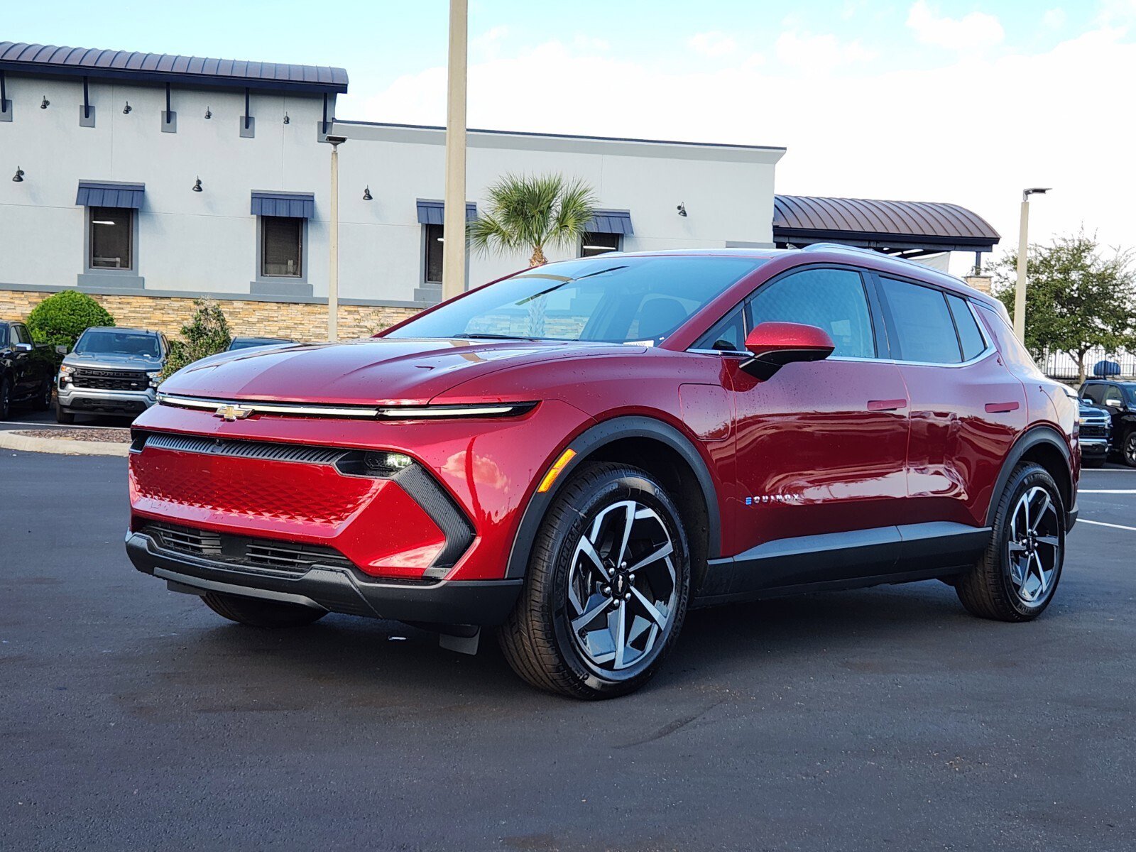 New 2026 Chevrolet Equinox EV LT image 2