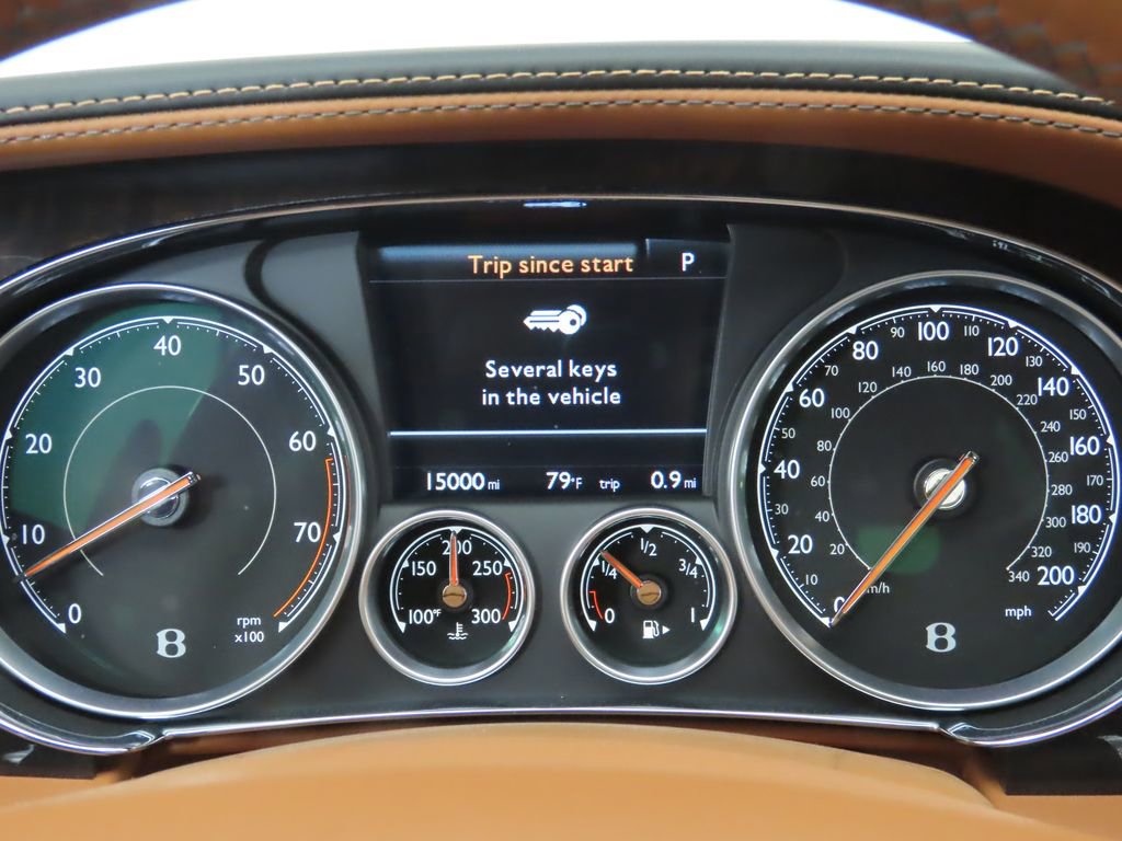 Used 2018 Bentley Flying Spur V8 image 34