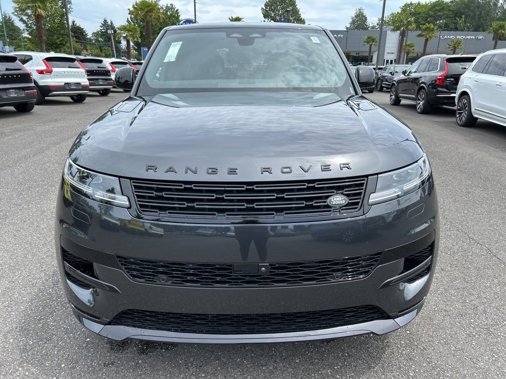 New 2025 Land Rover Range Rover Sport Dynamic SE image 9