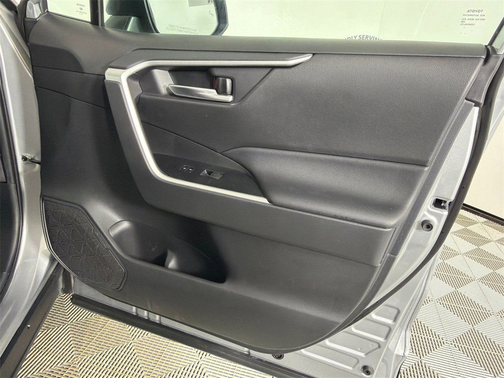 Used 2024 Toyota RAV4 XLE image 14