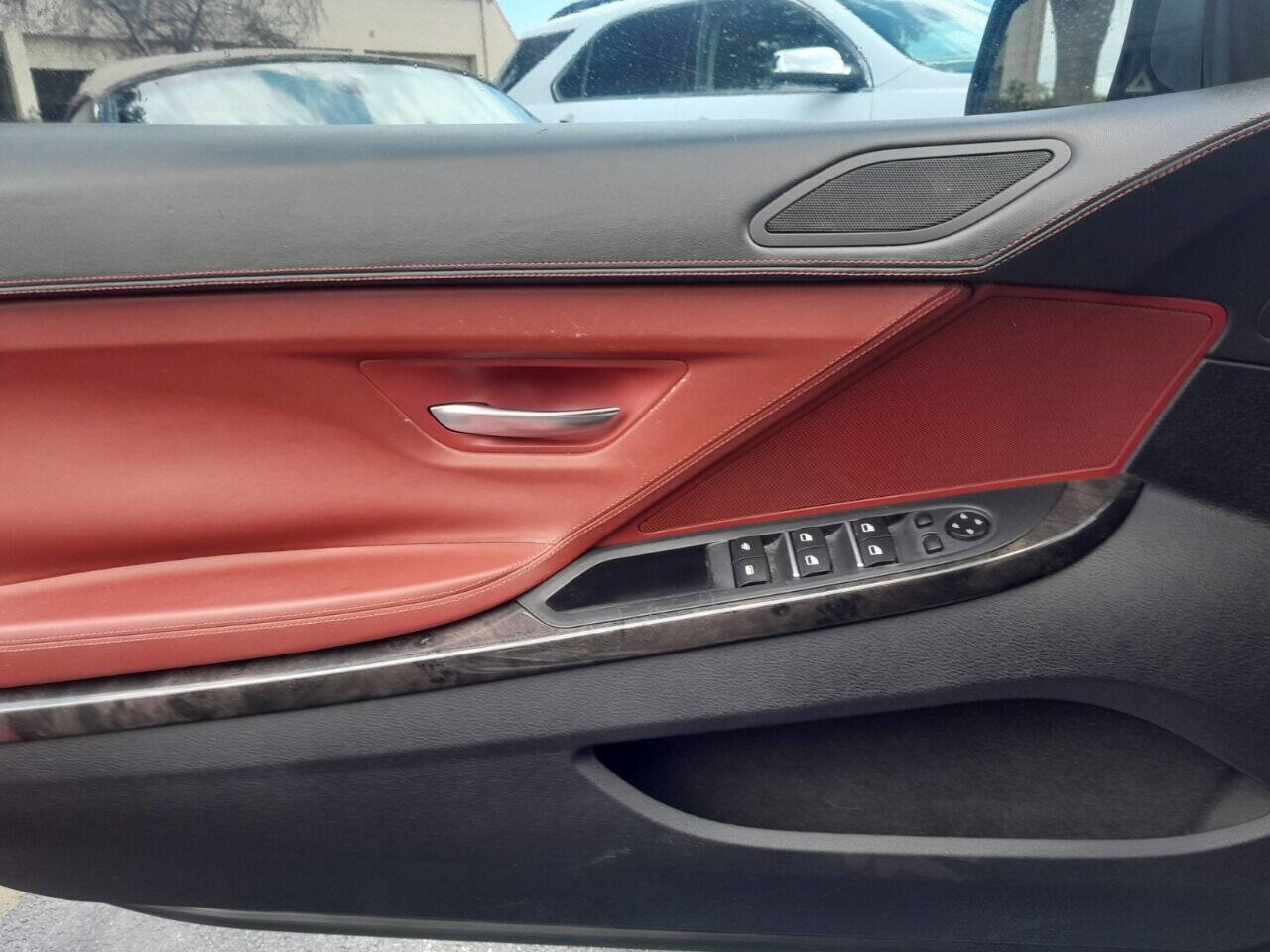 Used 2012 BMW 650i Convertible image 14