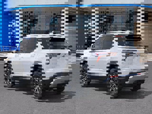 New 2026 Chevrolet Equinox LT w/ Convenience Package II image 3