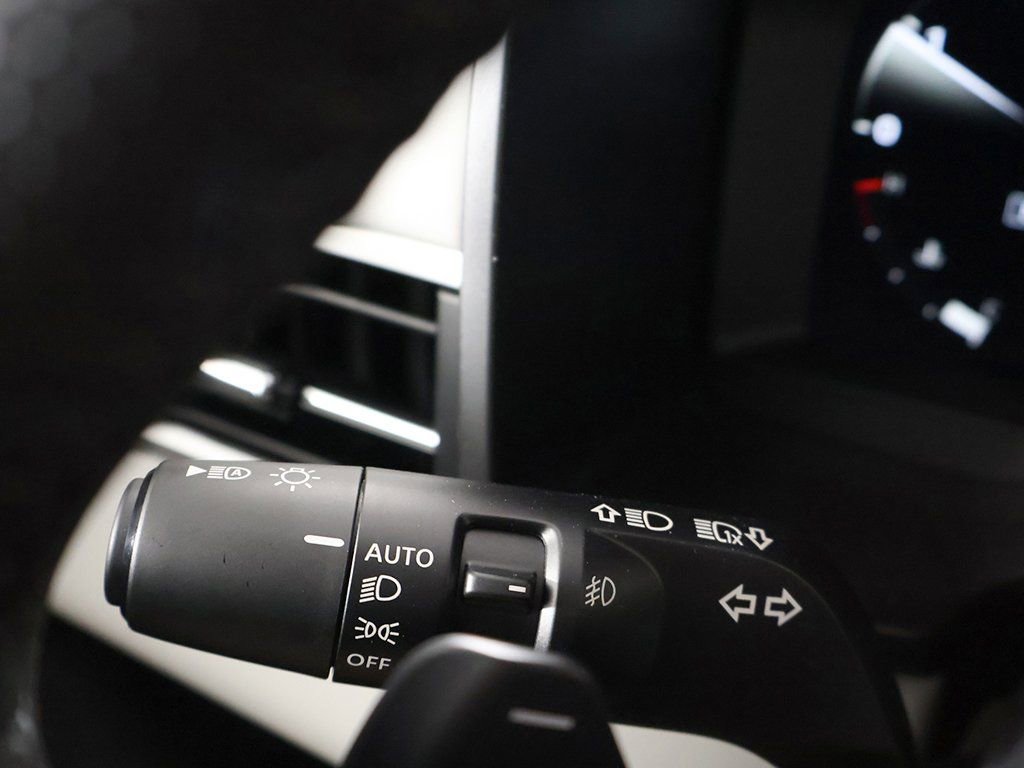 New 2025 Mitsubishi Outlander SE FWD image 43