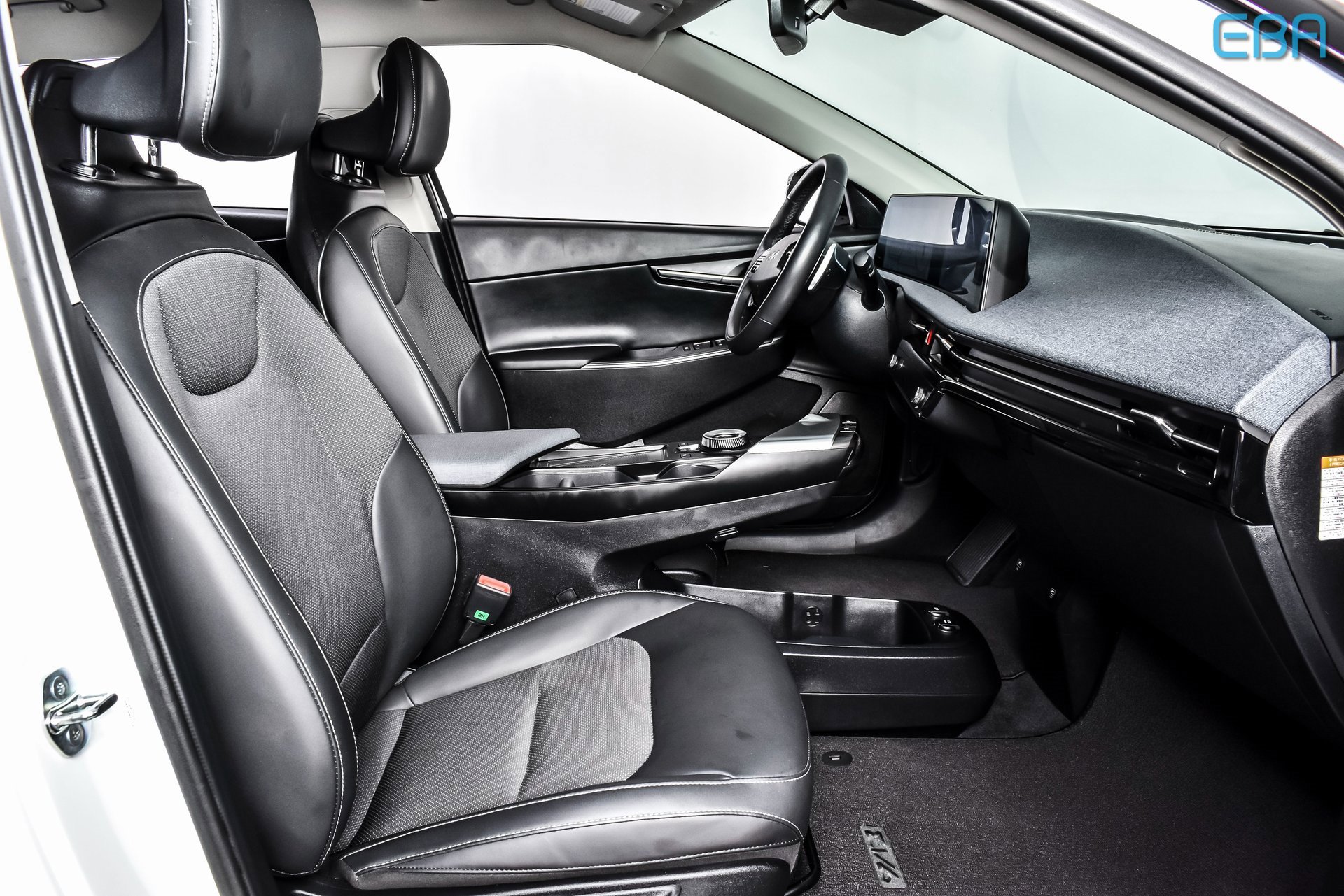 Used 2024 Kia EV6 Light image 23