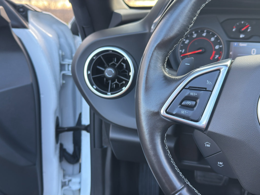 Used 2023 Chevrolet Camaro LT w/ RS Package image 33