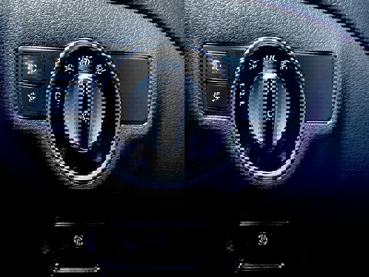 Used 2020 Mercedes-Benz GLA 250 4MATIC image 27