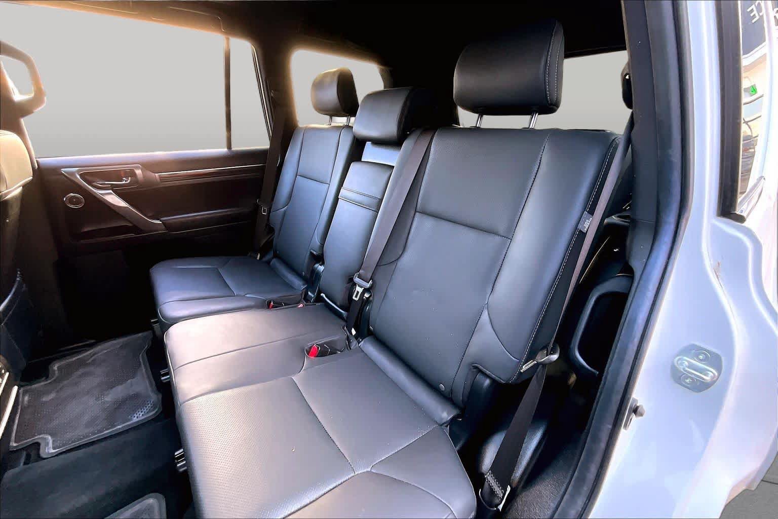 Used 2022 Lexus GX 460 Premium w/ Premium Plus Package AWD/4WD image 21